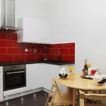 Holiday Lets London - I3